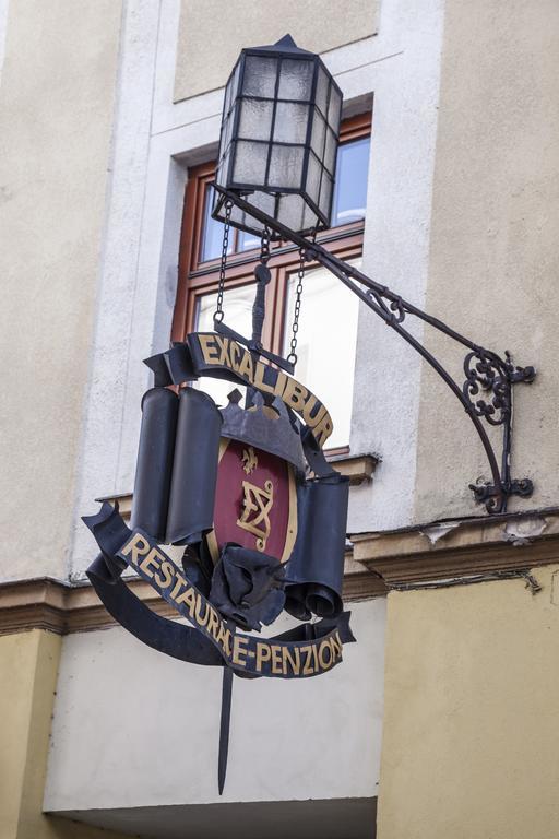 Excalibur Penzion A Restaurace Moravska Trebova Exterior photo